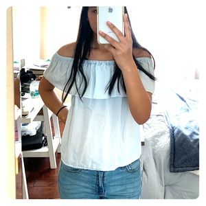 Tilly’s : Off the Shoulder Top